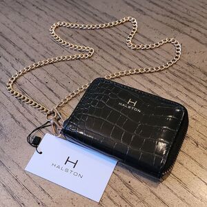 Black and gold necklace wallet by Halston NWT 🖤